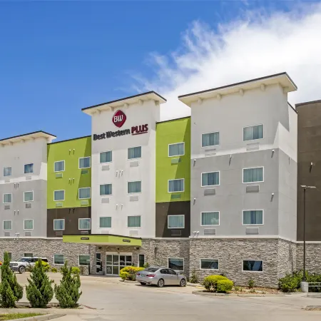 Best Western Plus Mid County