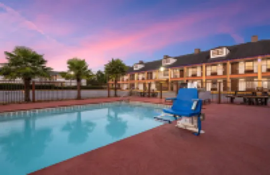 Baymont by Wyndham Commerce GA Near Tanger Outlets Mall
