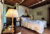 Borgo Tepolini Country House