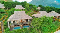 Mai Chau Ecolodge Hotels near Bè Mảng Hà Thi
