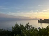 Beachfront villa, terrace and air conditioning, 5 min beach