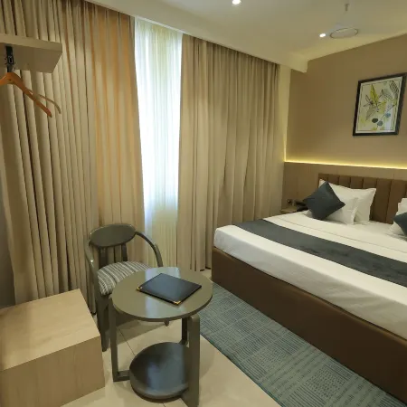 โรงแรม ดรีมซ์ โรงแรมในกรนาล