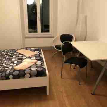 Sumptuous Beau-Rivage apartment with lake view and private beach Rooms