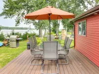 Boat Dock & Launch: Family Cabin on Prairie Lake! Hotels in Itasca County