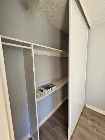 Fully Furnished 1-bedroom apartment in the medical district of charming Lufkin Отели в г. Лафкин