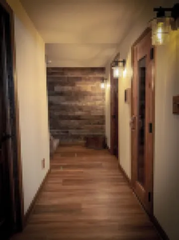 Bass &Sparrow - Spa Retreat on the Milwaukee River