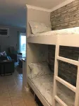 Charming 1-bedroom condo in marvelous North Topsail Beach