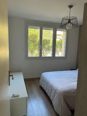 Apartment with garden and jacuzzi!