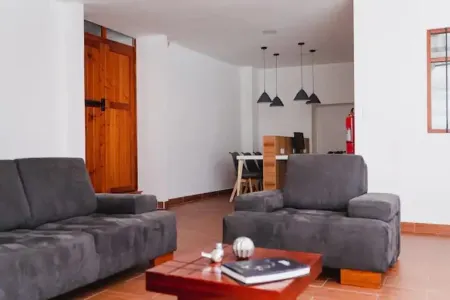 Charming and Comfortable Suite Historic Downtown Historic Downtown