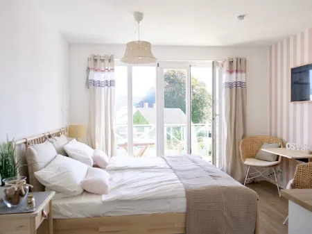 x1f30a; Oceanblue: Bright apartment right on the beach