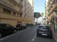 Impeccable 3 rooms with balconies, beach 50m Juan center 10min from Cannes