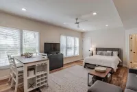 Cutest Studio on Church Street!