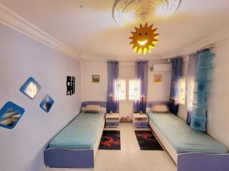 Detached villa with pool Отели в г. Mahboubine