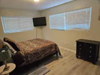 3-bedroom house in charming Imperial Beach with WiFi Hotels in Imperial Beach