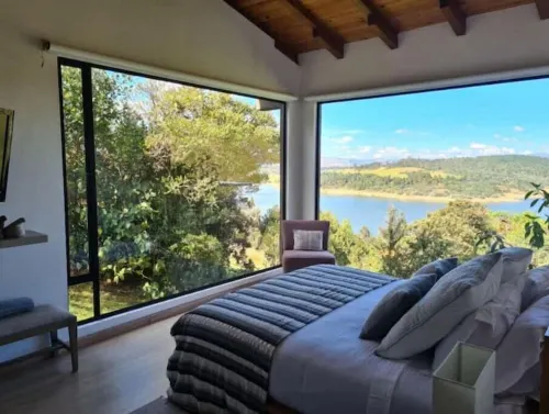 Casa Loma, Modern with a view of the Sisga Reservoir Các khách sạn ở Choconta