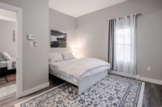 I have been trying to remove this listing, sorry it is not available.