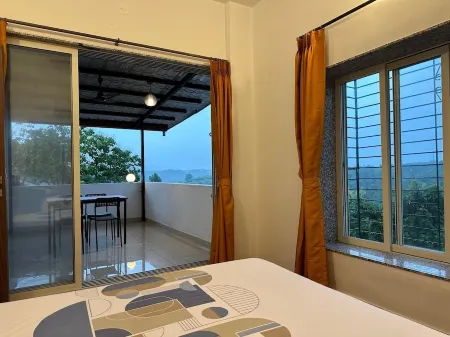 Spacious 4-bedroom apartment in amazing Kashele with Pvt Swimming Pool, AC, WiFi