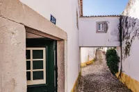 CAM - Aguarelas Francesas T2 Hotels in Obidos