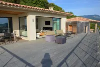 Villa with breathtaking views of Pinarello bay and beach