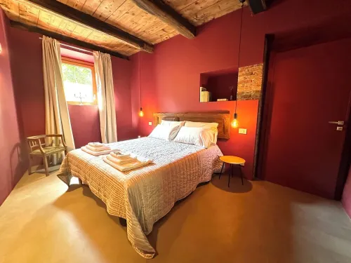 LoVi House, App. Bacchus. A finely renovated accommodation for Roman couples