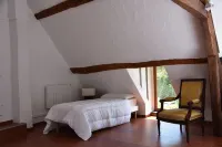 Dépendance du Presbytère Rénovée - Vallée D'eure - 10 min Mcarthur Paris-giverny