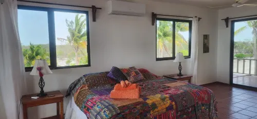 Ocean Front, Accessible, 3-bdrm Home! Hotels in Celestún