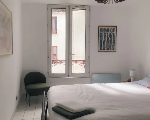 "Au nom de la Rose", Beau 3 Pièces en Centre-ville Hotels in Provins
