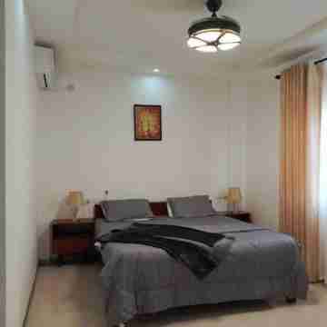 Two bedroom serviced apartment at Alphabet city Rooms