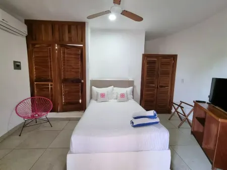 Nice apartment close to the main beach and love beach