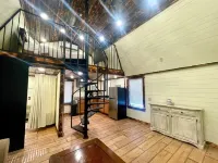 Charming barn with 1 bedroom and AC, WiFi in beautiful Brookhaven Hotels in Brookhaven