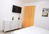 Lovely Cozy Unit in La Vega, RD, Gated community and Parking, Centrally located โรงแรมใน