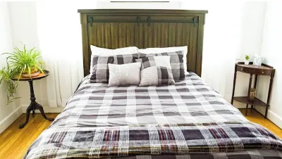 Solid Ancestral Brick Historic Mesa Junction Hôtels à proximité de : Asthma & Allergy Associates PC: Daniel F. Soteres, MD