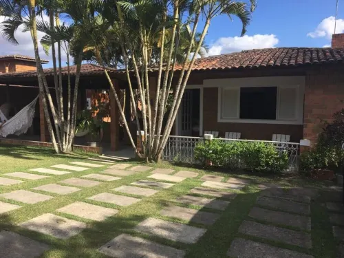 Casa em Condomínio Vizinho Hotel Portal de Gravatá