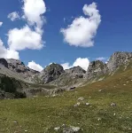 Rustic-chic in a paradise of sports and nature!