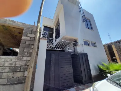 Spacious 5-bedroom house in fabulous Bishoftu with Lake view Hotéis em 