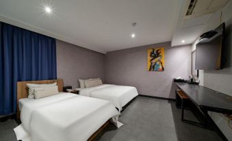 Suwon Ingye-Dong Janibee