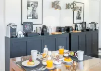 Miragaia Riverside Suites. - breakfast