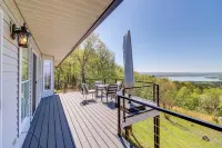 Charming Edgemont Home w/ Deck & Lake Views! - 3-Star