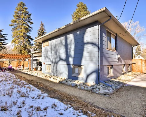 Downtown Buena Vista Cabin w/ Patio & Grill! Ξενοδοχεία στην πόλη Buena Vista