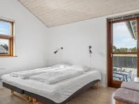 "Finna" - 1km from the Sea