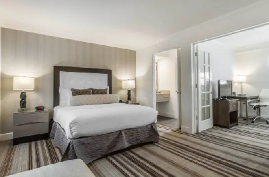 Inn Off Capitol Park, Ascend Hotel Collection Hotels near McClatchy Library