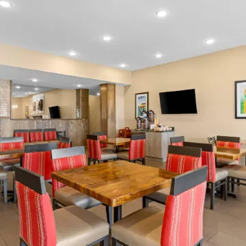 Comfort Inn & Suites Munising-Lakefront