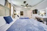 11 Mi to Nola: Westwego Home w/ Sunroom!