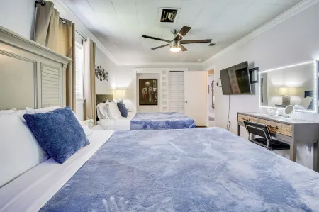 11 Mi to Nola: Westwego Home w/ Sunroom! Отели в г. Уэствего