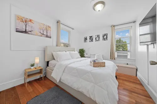 "Bayonne Escape - Free Parking & NYC Nearby"