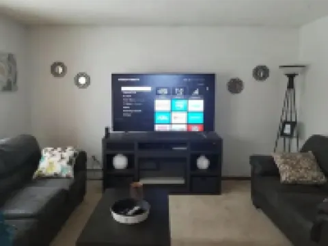 Spacious 1 BR Apartment located above a Salon.