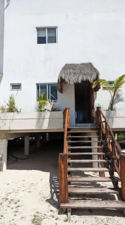 Villa Caracoles - Yucatan Home Rentals