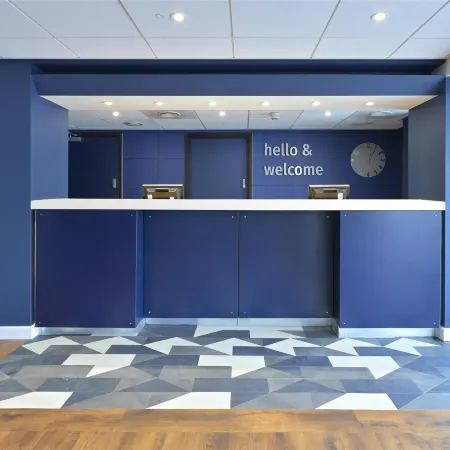 Travelodge London Balham Отели рядом с достопримечательностью «Железнодорожный вокзал Норбери»