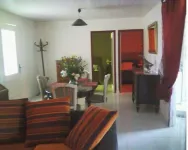 Wood charming little house 4 pers