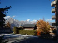 Nice apartment next to cable car Hotels in Nendaz